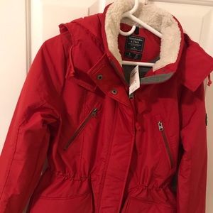 New w/ Tags! Abercrombie & Fitch drawstring parka